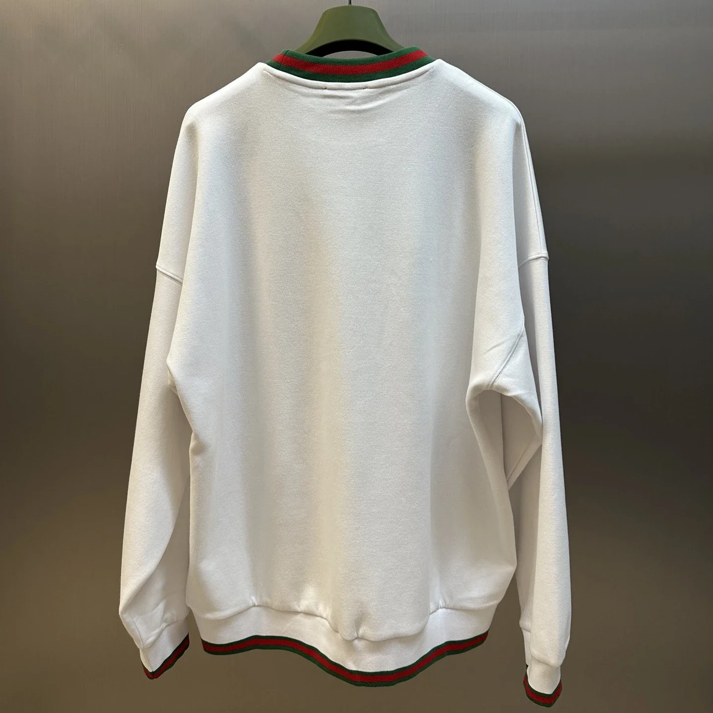 GU Tape Embroidery Sweatshirt 2025 AW