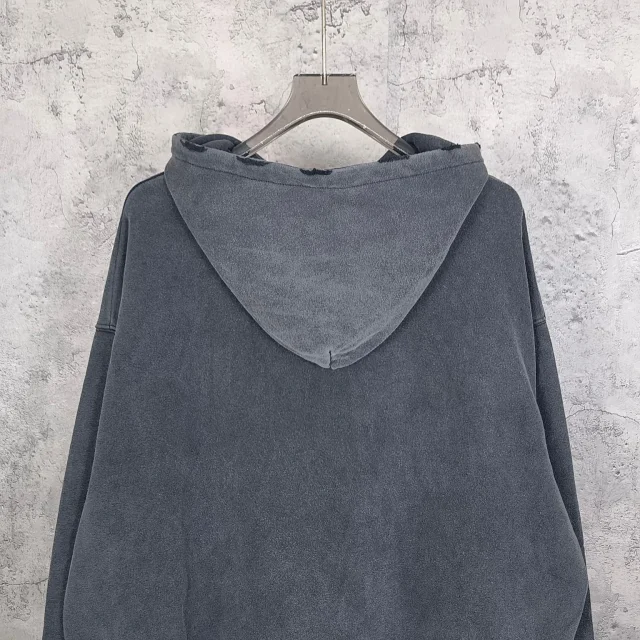 Paris AW24 Pin Logo Distressed Hoodie Unisex Detail