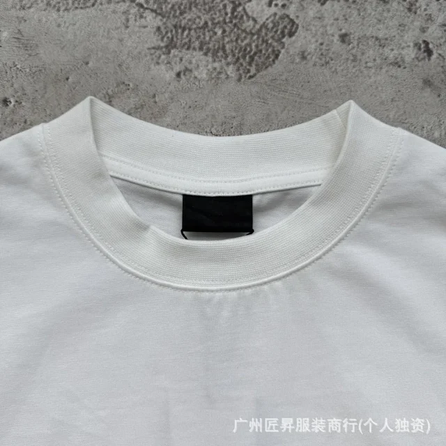 Paris Home Unisex Embroidered Loose T-Shirt Detail