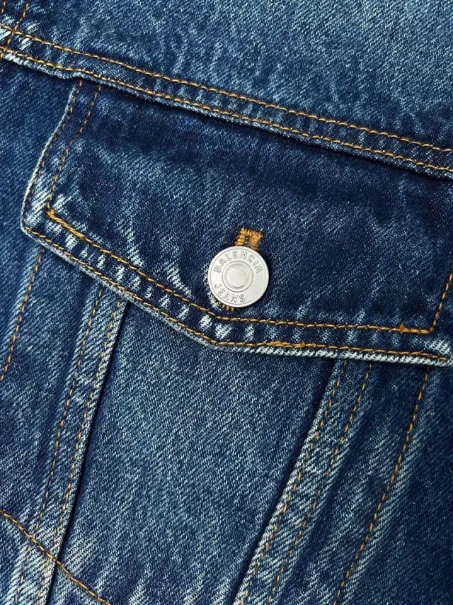 Shijia Coca-Cola Embroidered Vintage Denim Jacket Detail