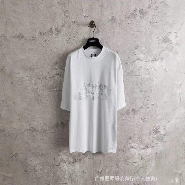 Balenciaga New SS25 Glitter Unisex Tee Detail