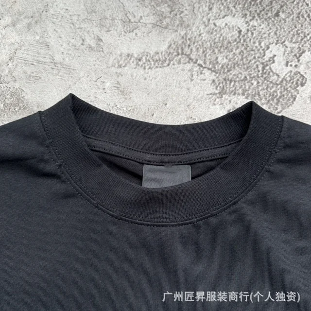 Balenciaga Kardashian Print Unisex Loose Tee Detail