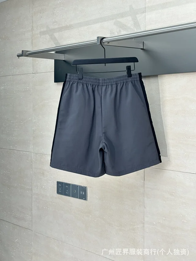 Streetwear Logo Embroidered Quick-Dry Running Shorts Detail