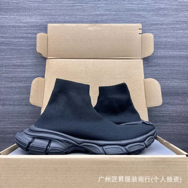Balenciaga 3XL Sock Boots B/W 25SS Detail
