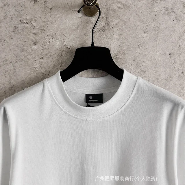Balenciaga New SS25 Glitter Unisex Tee Detail
