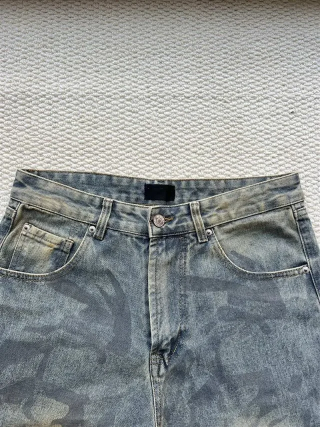 Poison SS25 Balenciaga Distressed Graffiti Jeans Detail