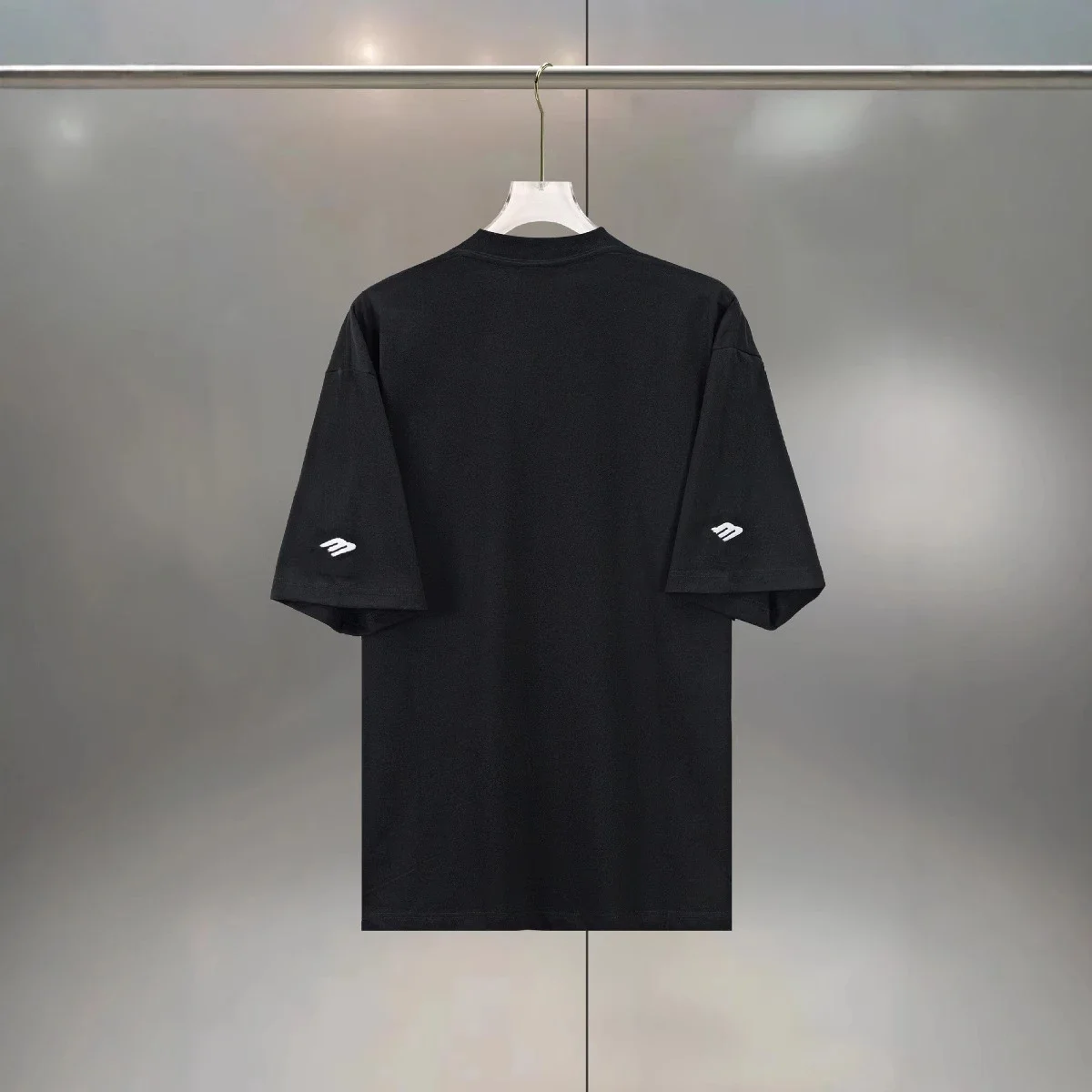 B New Unisex Ski Tee Oversized
