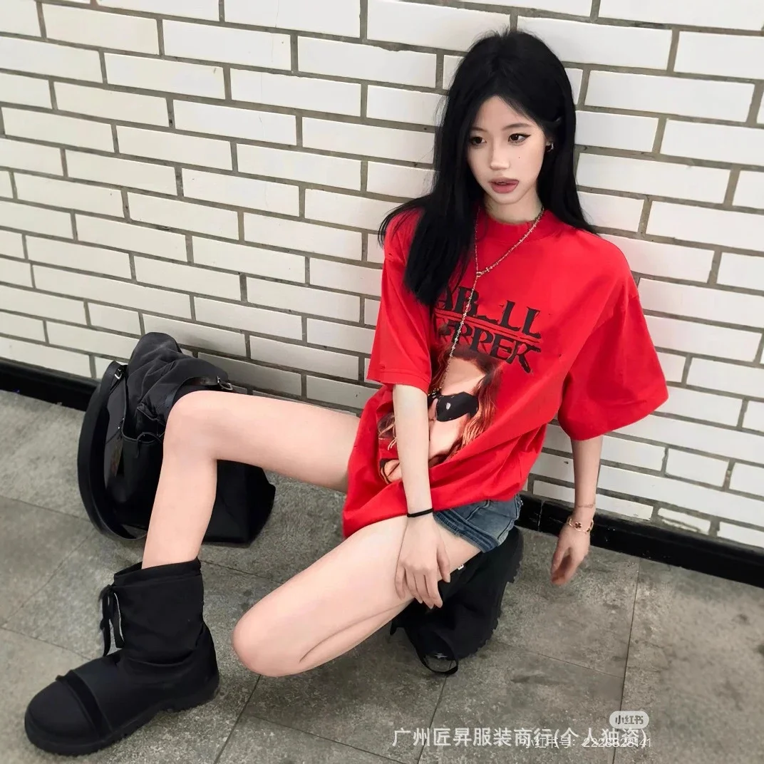 Paris B Unisex OS Art Tee