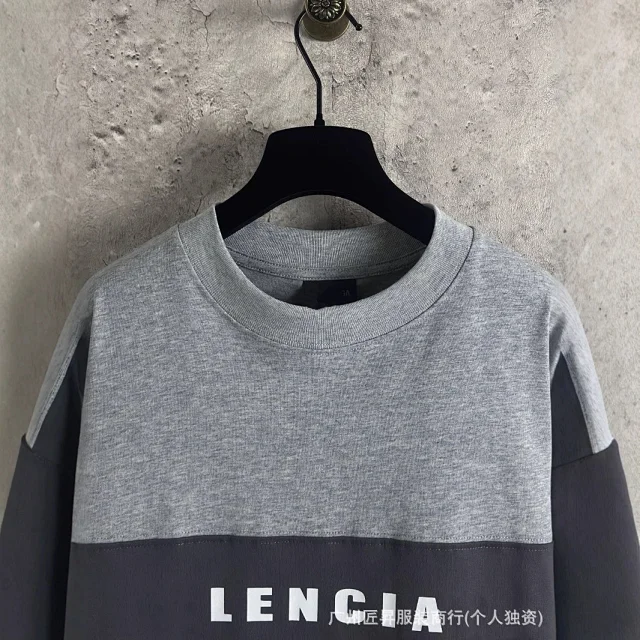 Balenciaga Unisex OS Tee FW25 Tri-Color Detail