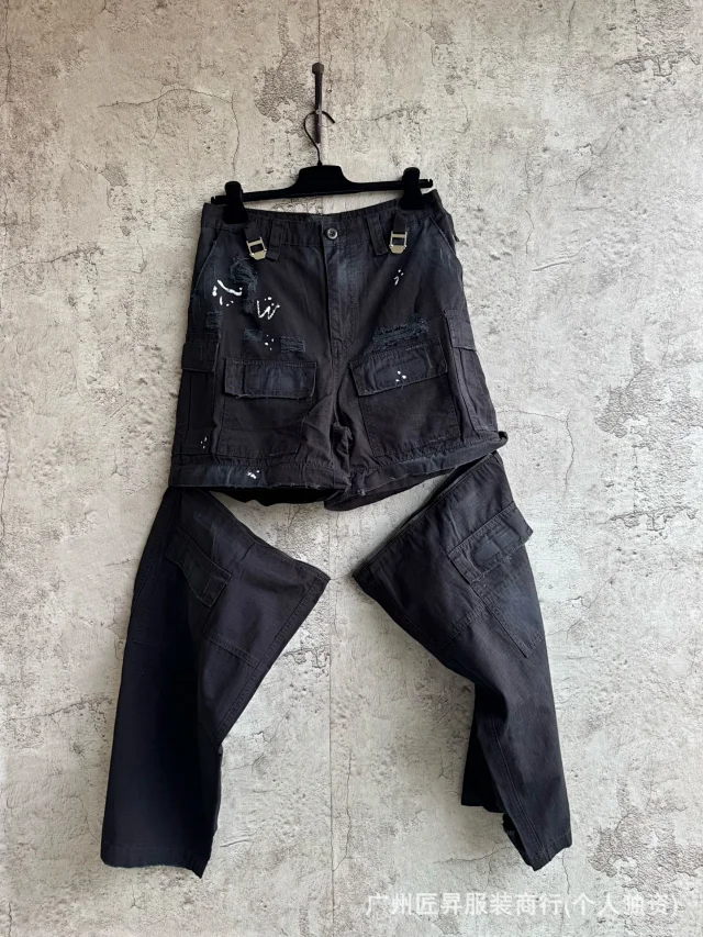 B 25SS Paris Distressed Cargo Shorts Detail