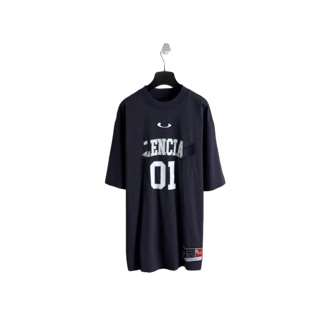 B01 Letter Embroidered Streetwear Tee Unisex