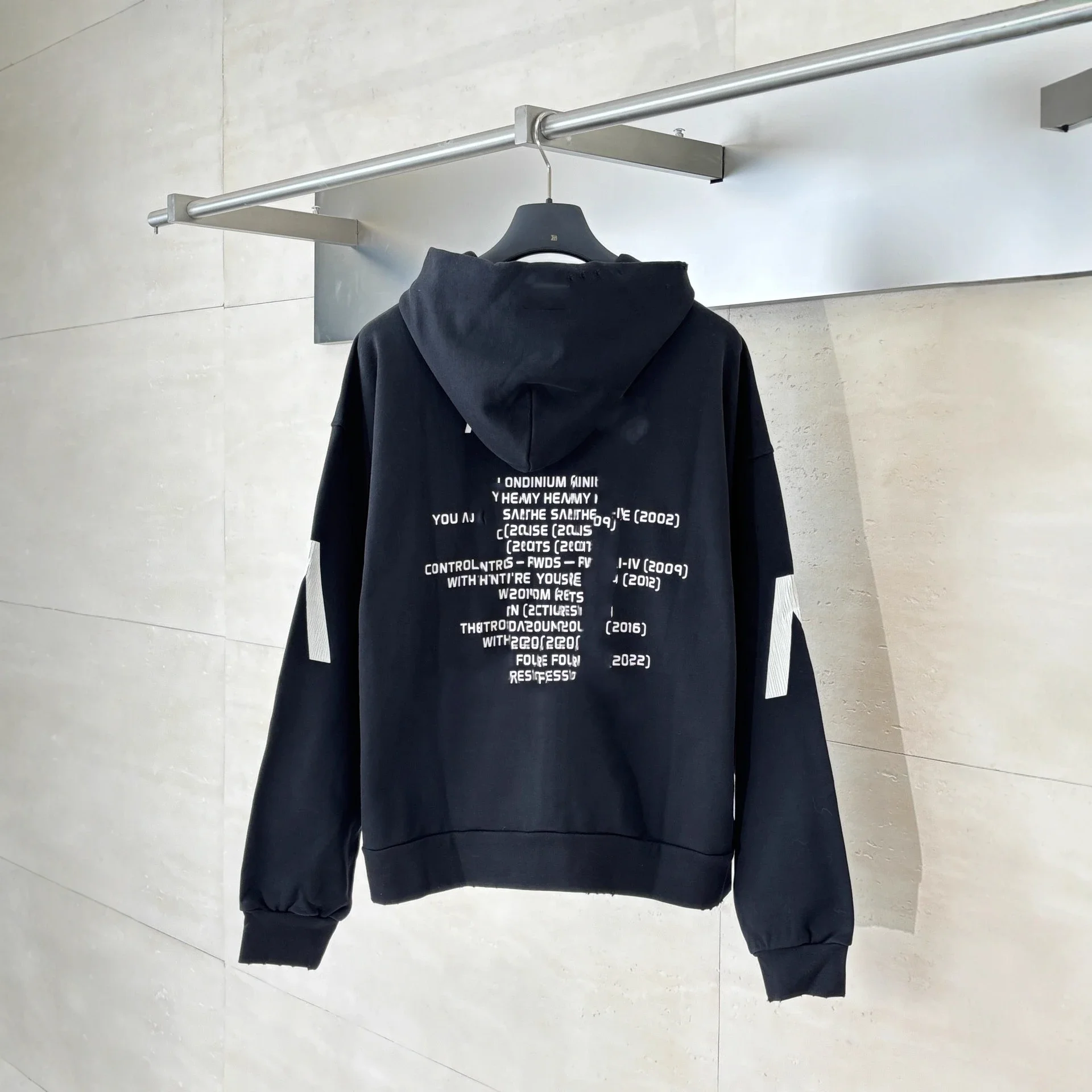 Balenciaga 25SS Ripped Logo Zip Hoodie