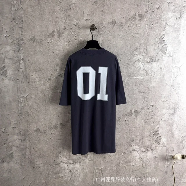B01 Letter Embroidered Streetwear Tee Unisex Detail