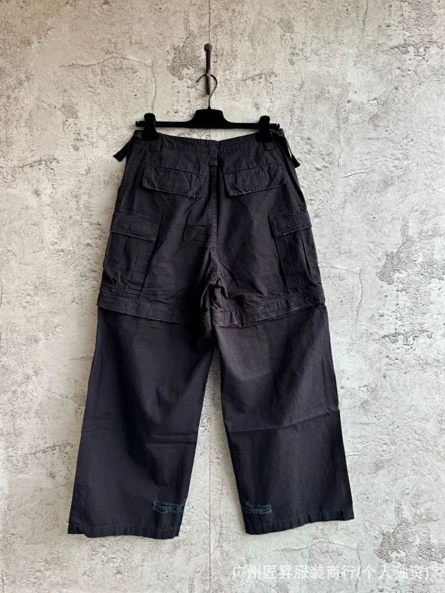 B 25SS Paris Distressed Cargo Shorts Detail