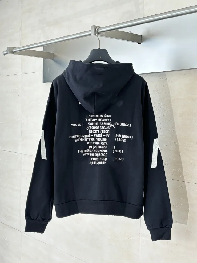 Balenciaga 25SS Ripped Logo Zip Hoodie Detail