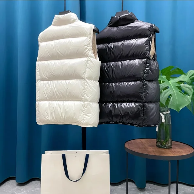 Mengjia 25SS Unisex Patchwork Down Vest Detail