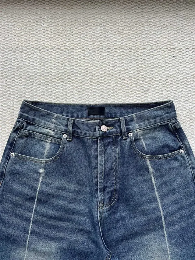 Balenciaga 25SS Summer Distressed Jeans Detail