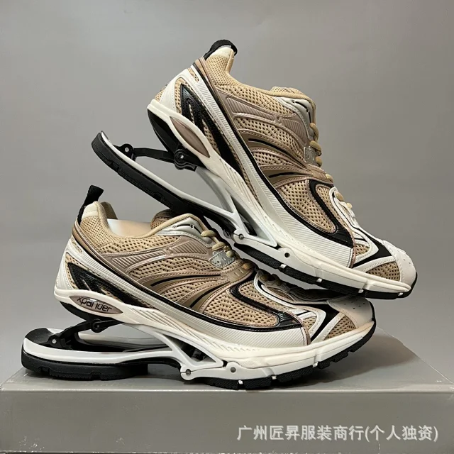 Authentic Balenciaga 6.0 Retro Sneakers SS25 Detail