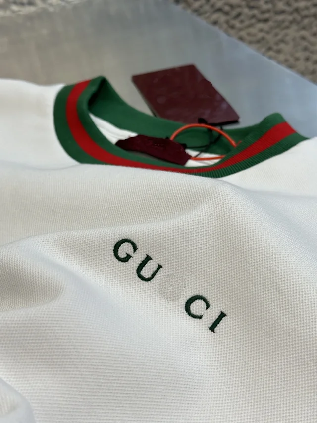 GU Tape Embroidery Sweatshirt 2025 AW Detail