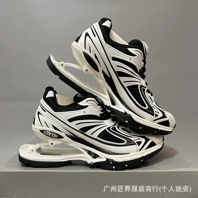 Authentic Balenciaga 6.0 Retro Sneakers SS25 Detail