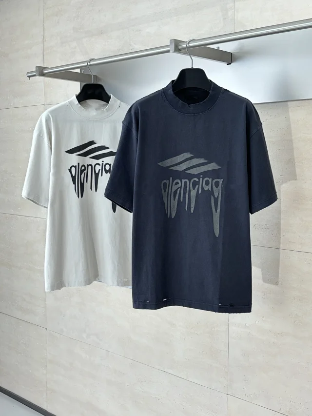 Balenciaga 25SS Distressed Melt Print Tee Detail
