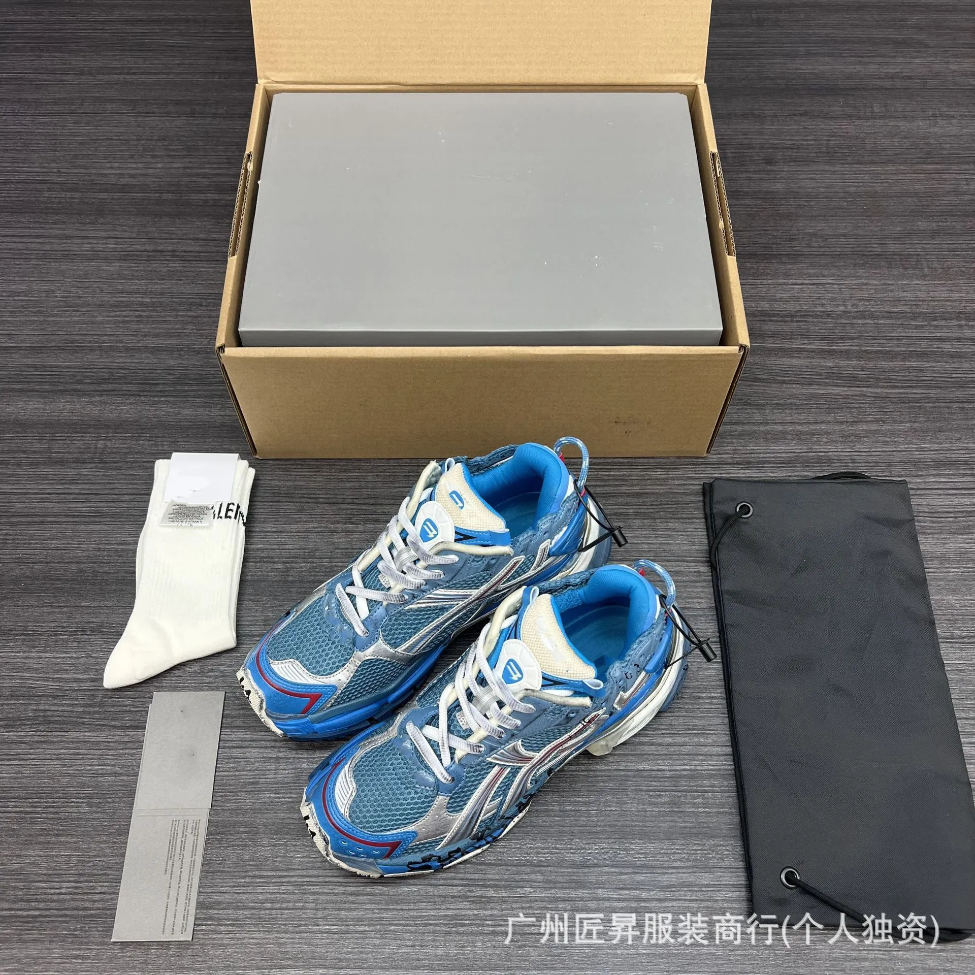 Balenciaga Graffiti Distressed Casual Sneakers SS25