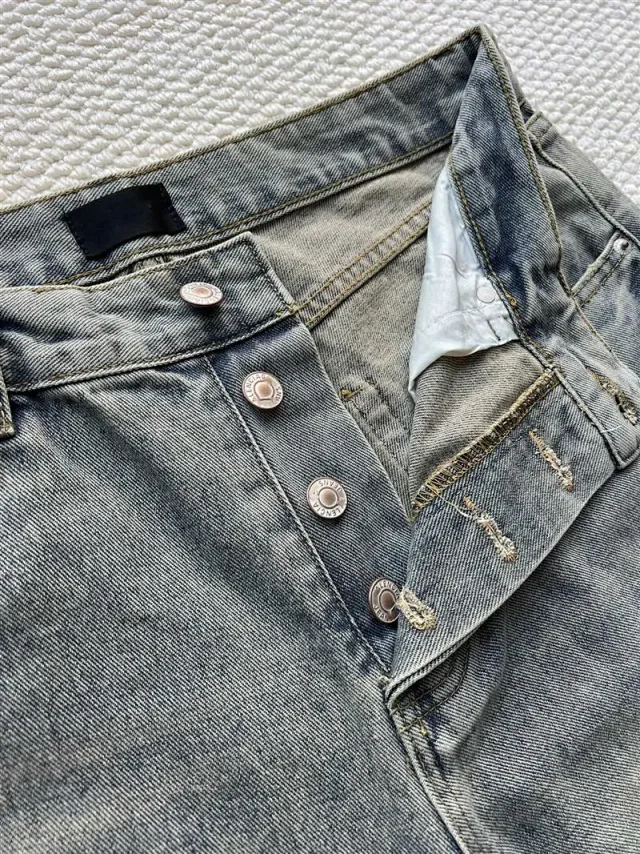 Balenciaga SS25 Distressed Knee - Ripped Jeans Detail
