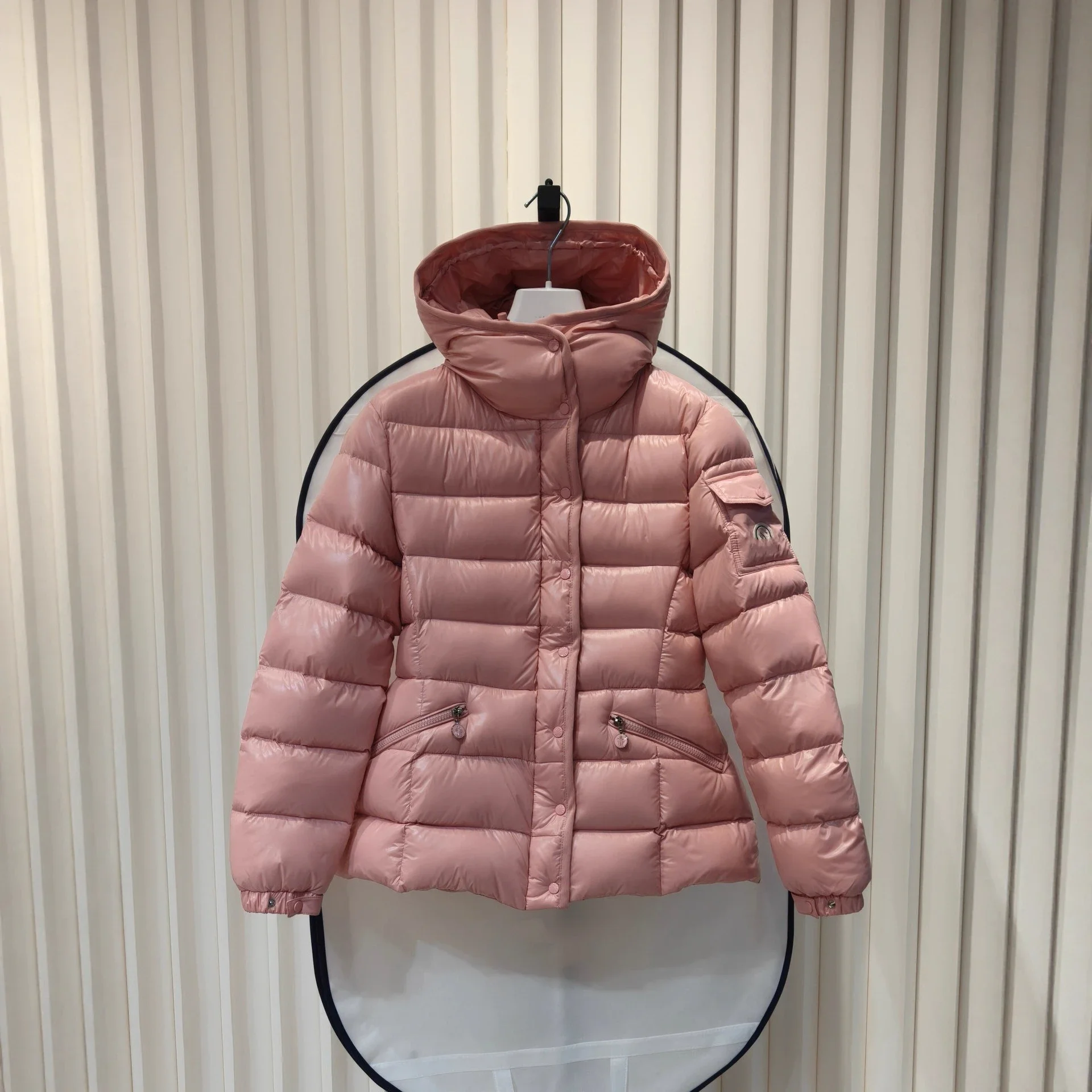 Mengjia 25sM Bara Women's Hooded Puffer