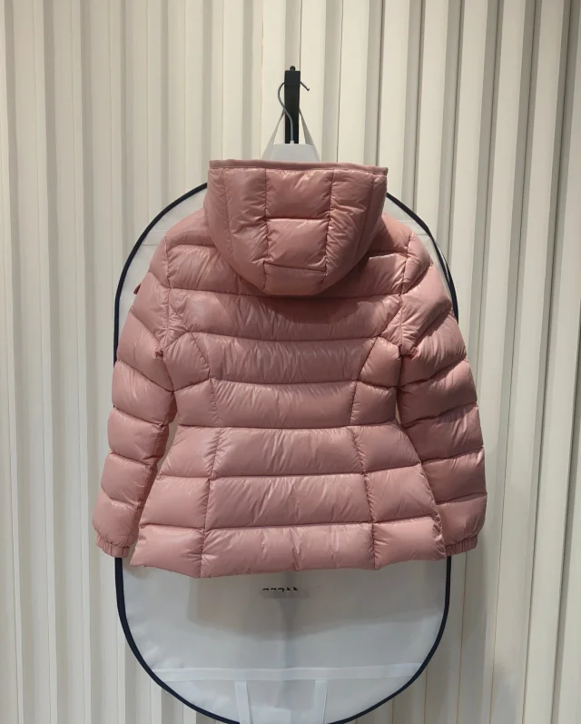 Mengjia 25sM Bara Women's Hooded Puffer Detail