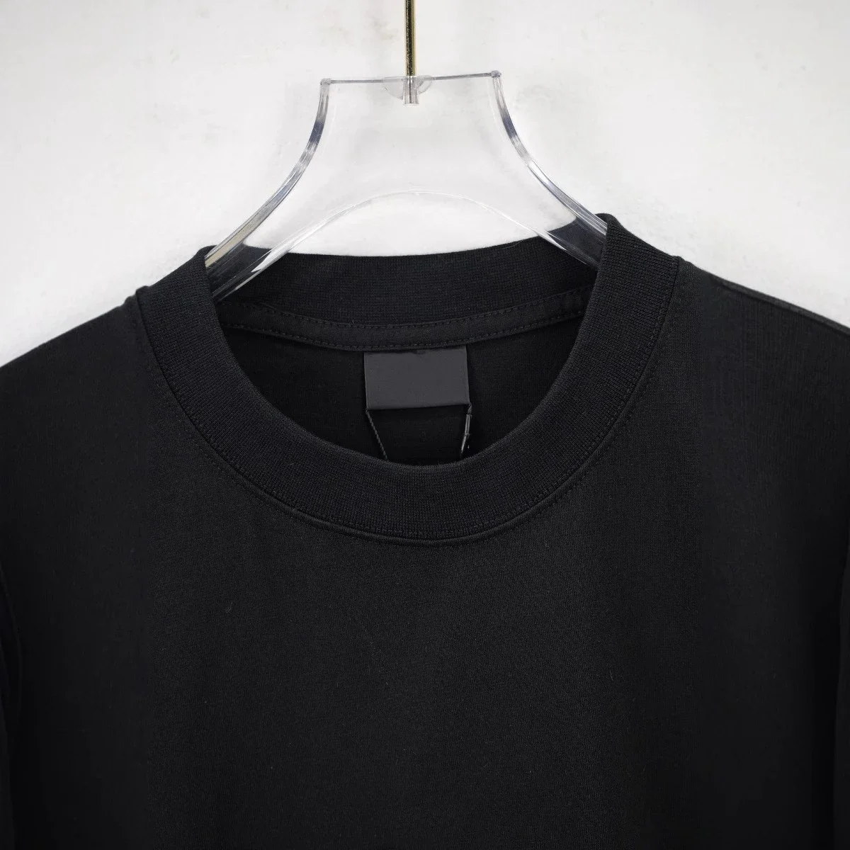 B New Unisex Ski Tee Oversized