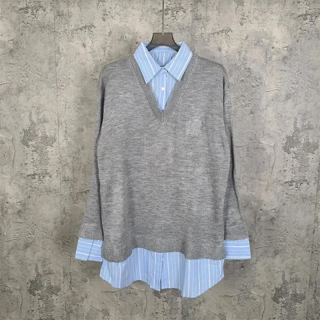 BL AW24 Unisex Preppy Mock Shirt Detail