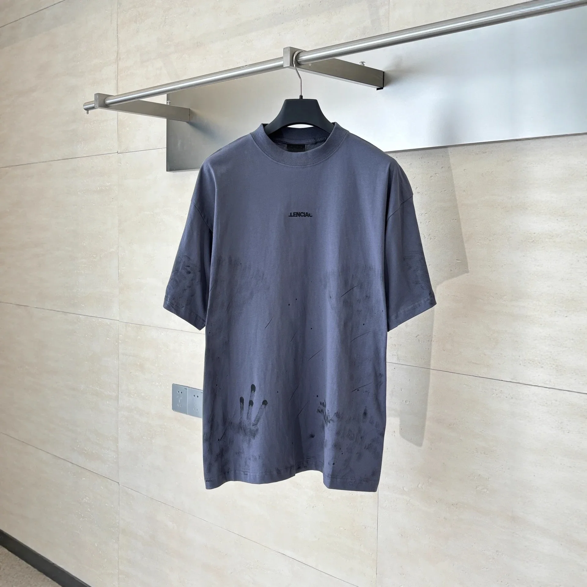 Balenciaga 25SS Distressed Graffiti Embroidered Tee