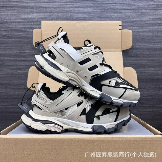 Duzhe B-Paris 3G Original Outdoor Shoes Detail