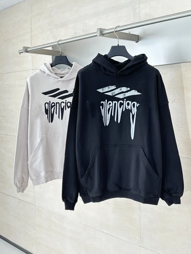 Paris B AW Vintage Hoodie 3M Print Detail