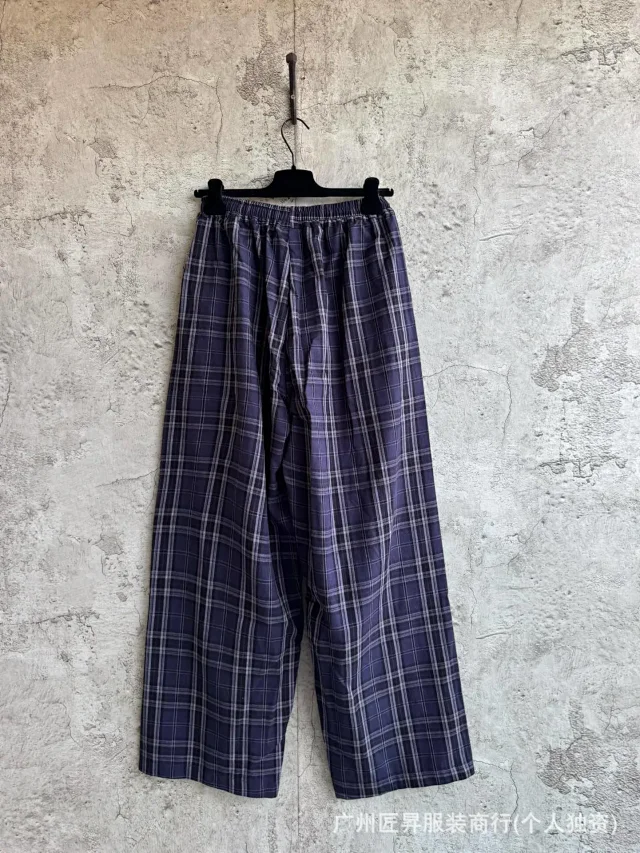 Paris Home Unisex Checkered Embroidered Pants Detail