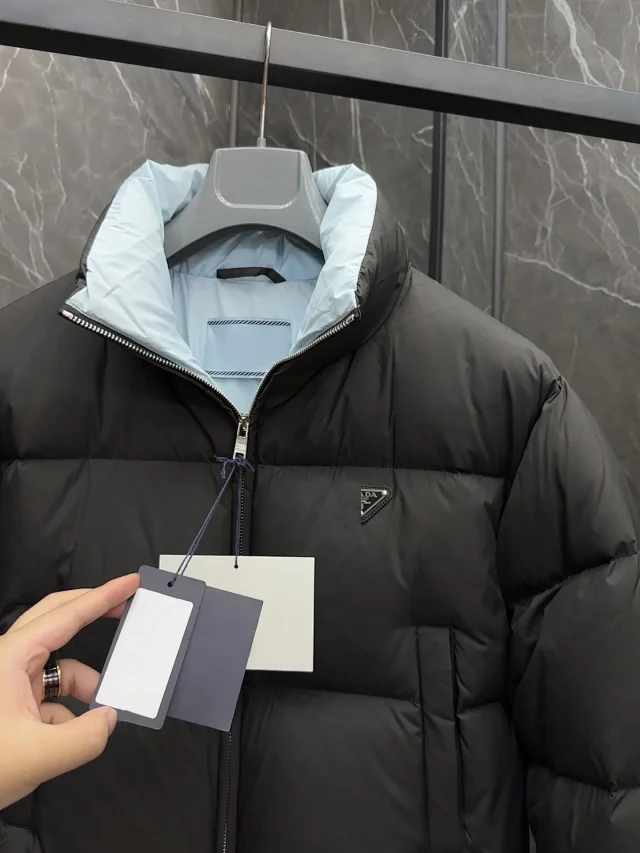 PRA Women's Short Re-Nylon Puffer Jacket Detail