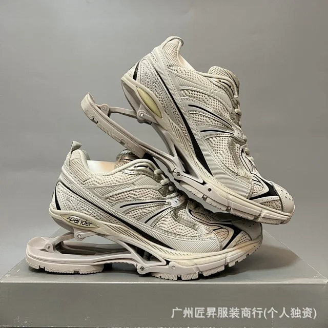 Authentic Balenciaga 6.0 Retro Sneakers SS25 Detail