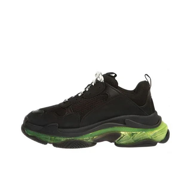 Balenciaga Tripel Cushioned Distressed Platform Sneakers Detail