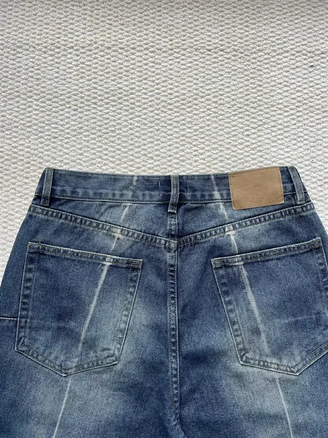 Balenciaga 25SS Summer Distressed Jeans Detail