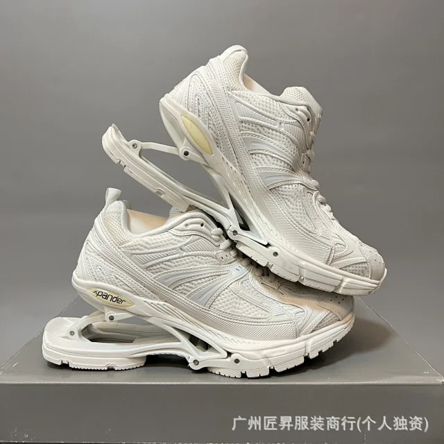 Authentic Balenciaga 6.0 Retro Sneakers SS25 Detail