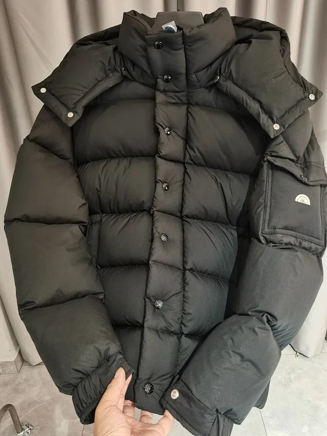 Premium Mengjia Vezere Matte Unisex Detachable Down Jacket Detail