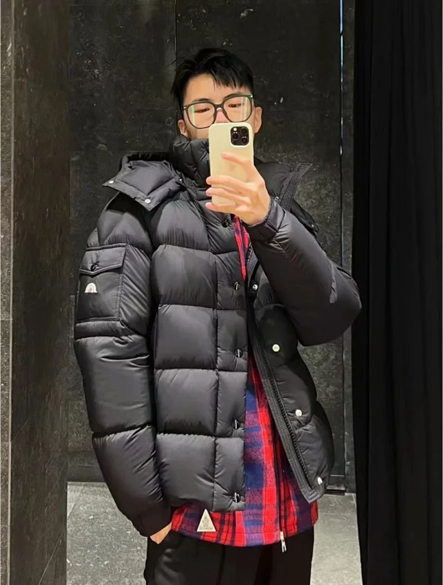 Premium Mengjia Vezere Matte Unisex Detachable Down Jacket Detail