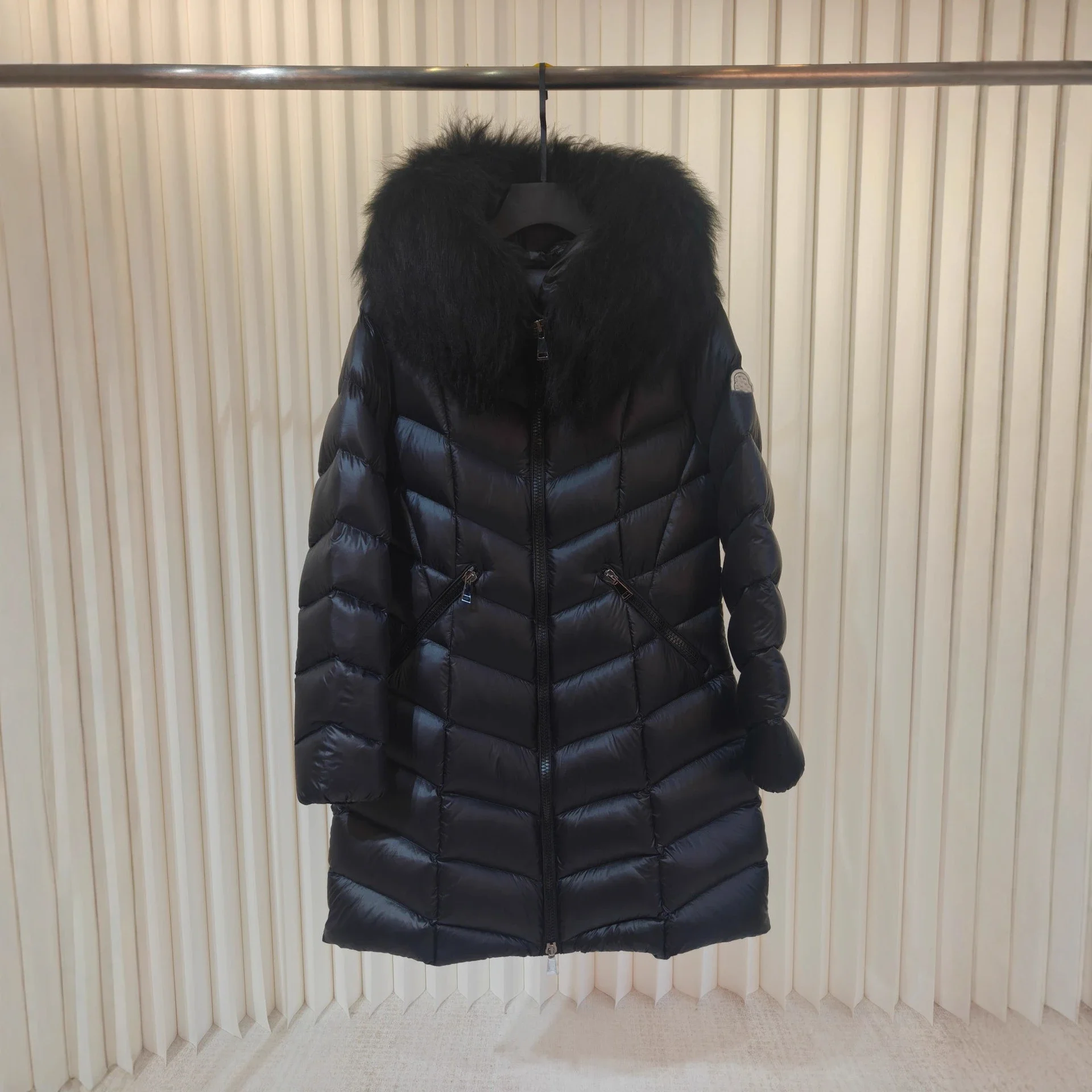 Mengjia Fulmarus Women's Hooded Down Coat