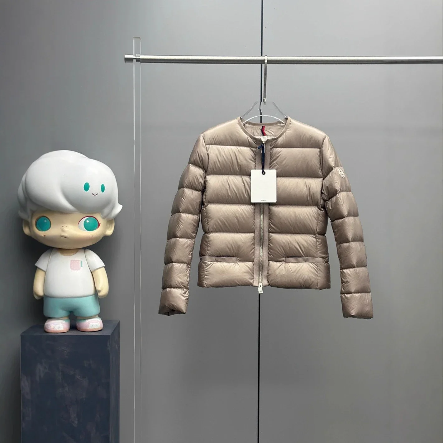 Mengjia Laurine Women's Short Down Jacket
