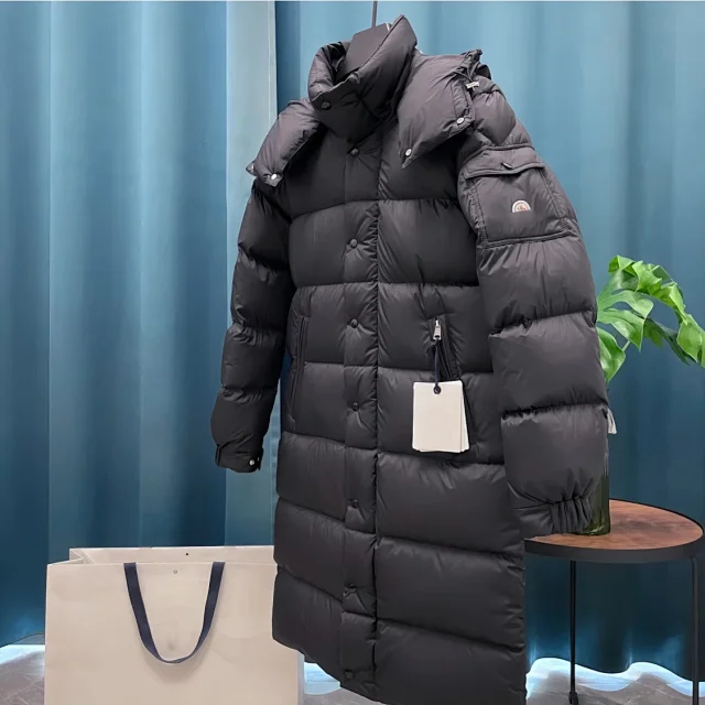 Maya Vezere Unisex Long Down Jacket Detail