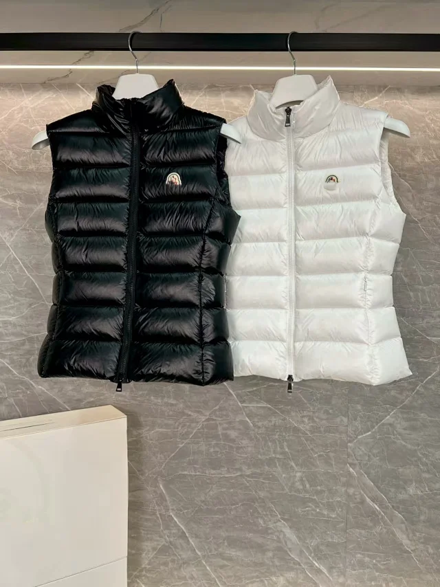 Meng's Women's Ghany Slim Down Vest Detail