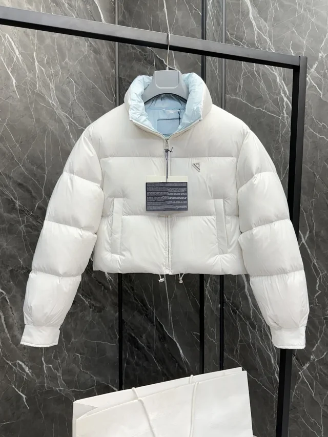 PRA Women's Short Re-Nylon Puffer Jacket Detail