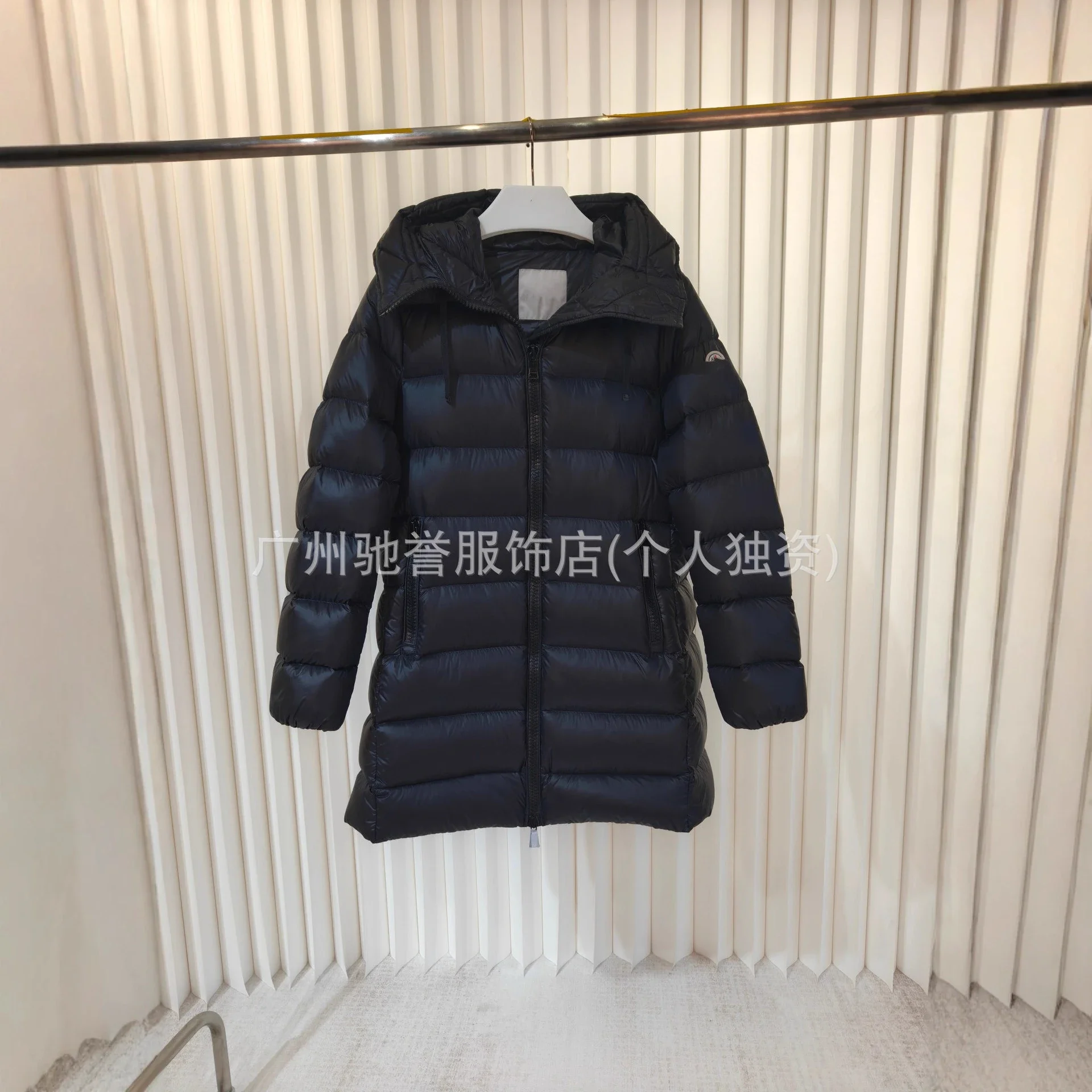 SUYEN Doll Women's Hooded Puffer Jacket