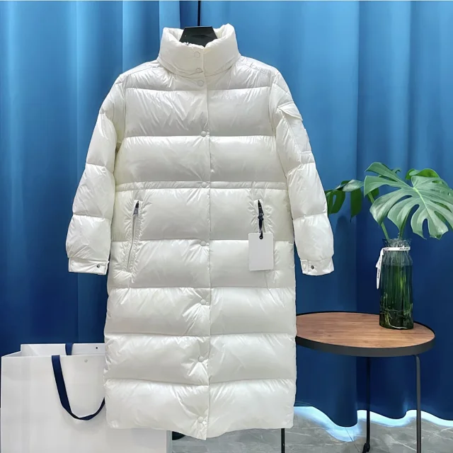 Maire New Yuhuang Shiny Unisex Parka Detail