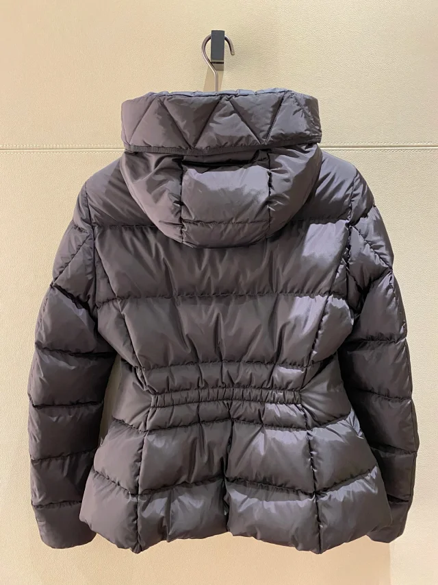 Moncler Women's Hooded Fitted Down Jacket Detail